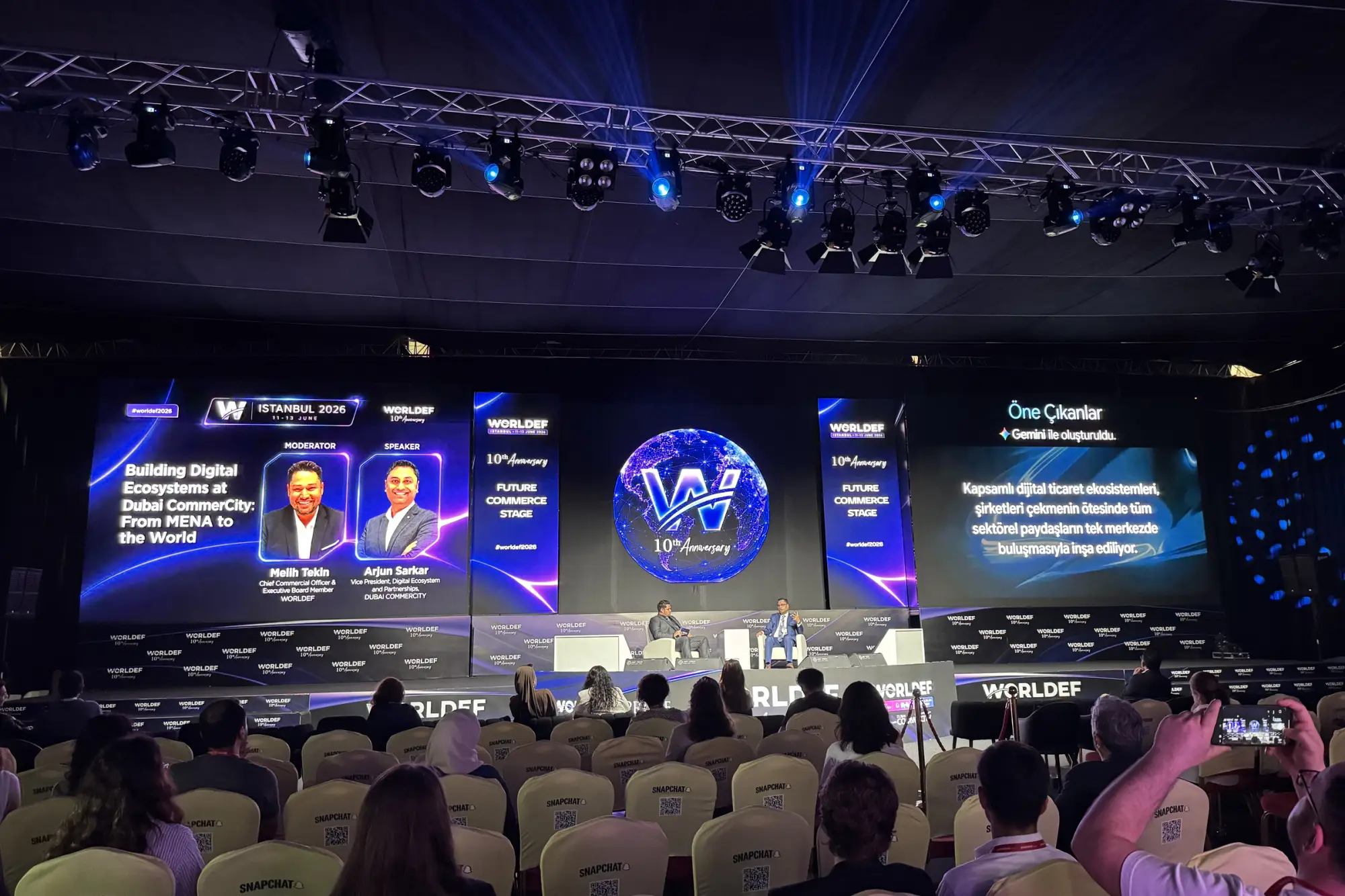 Gemini On Stage running live at WORLDEF